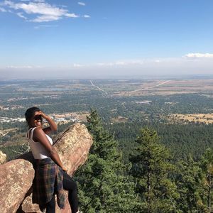 Meet your Posher, Nina